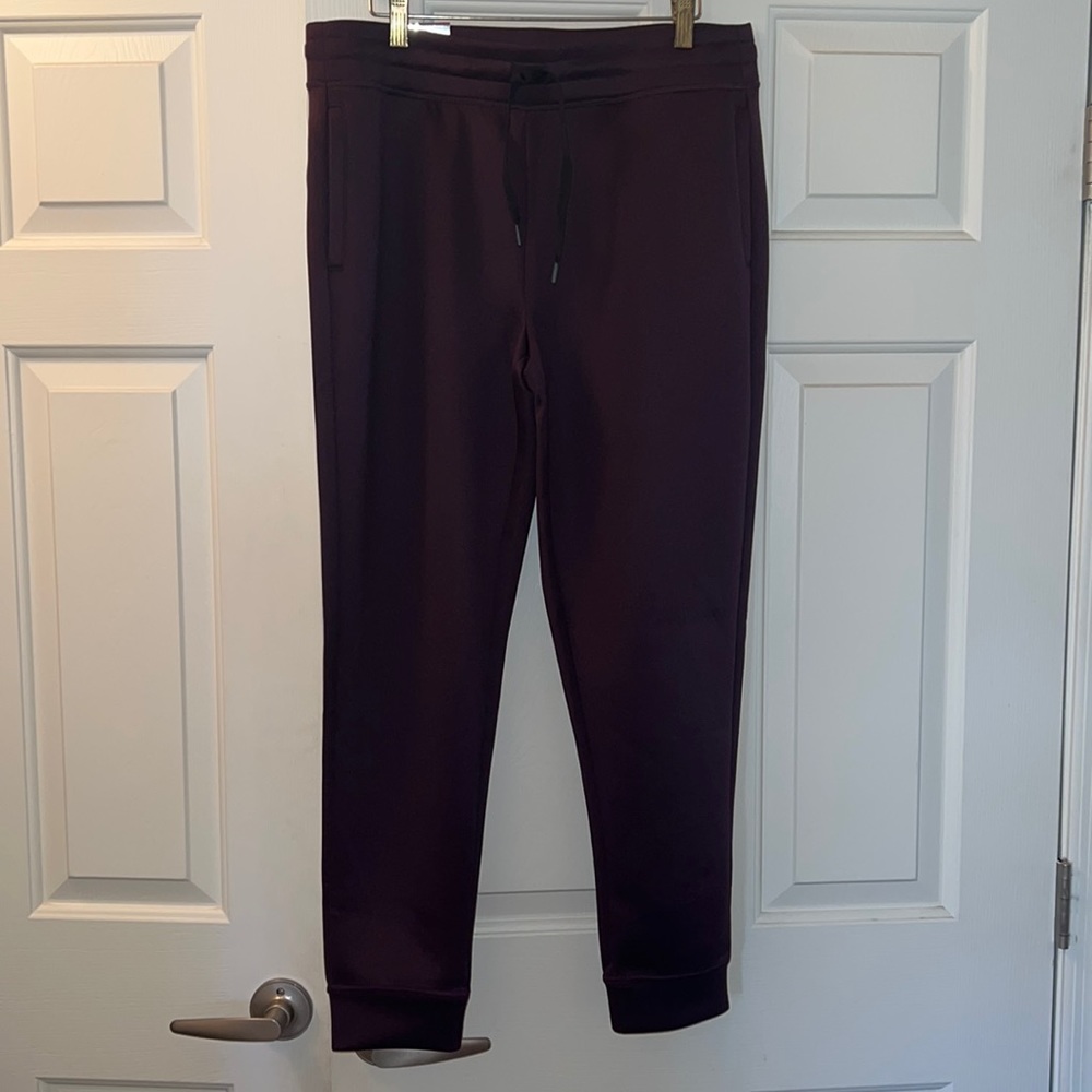 32° Degrees Heat Joggers NWT